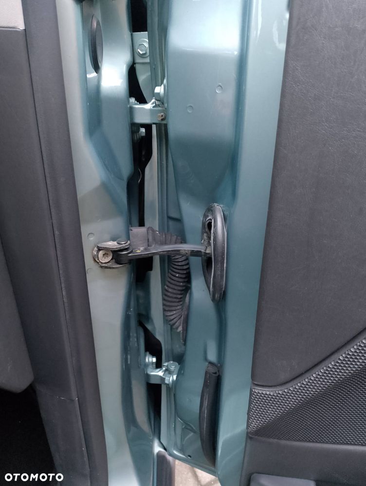 Ford Focus 1.4 Trend - 24