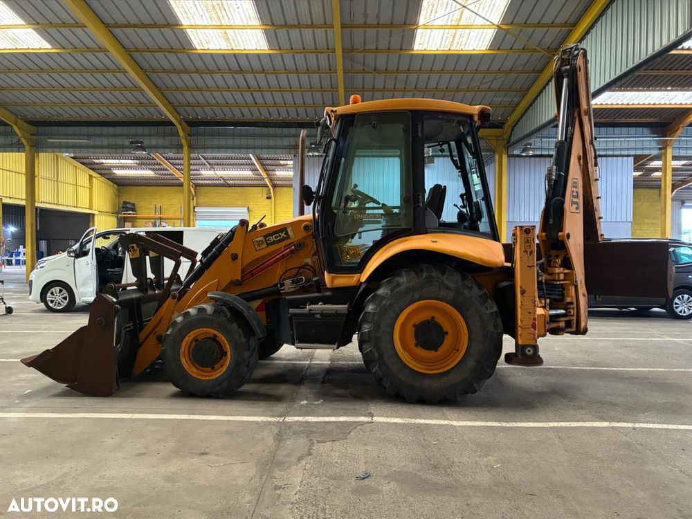 JCB 3 CX - 4