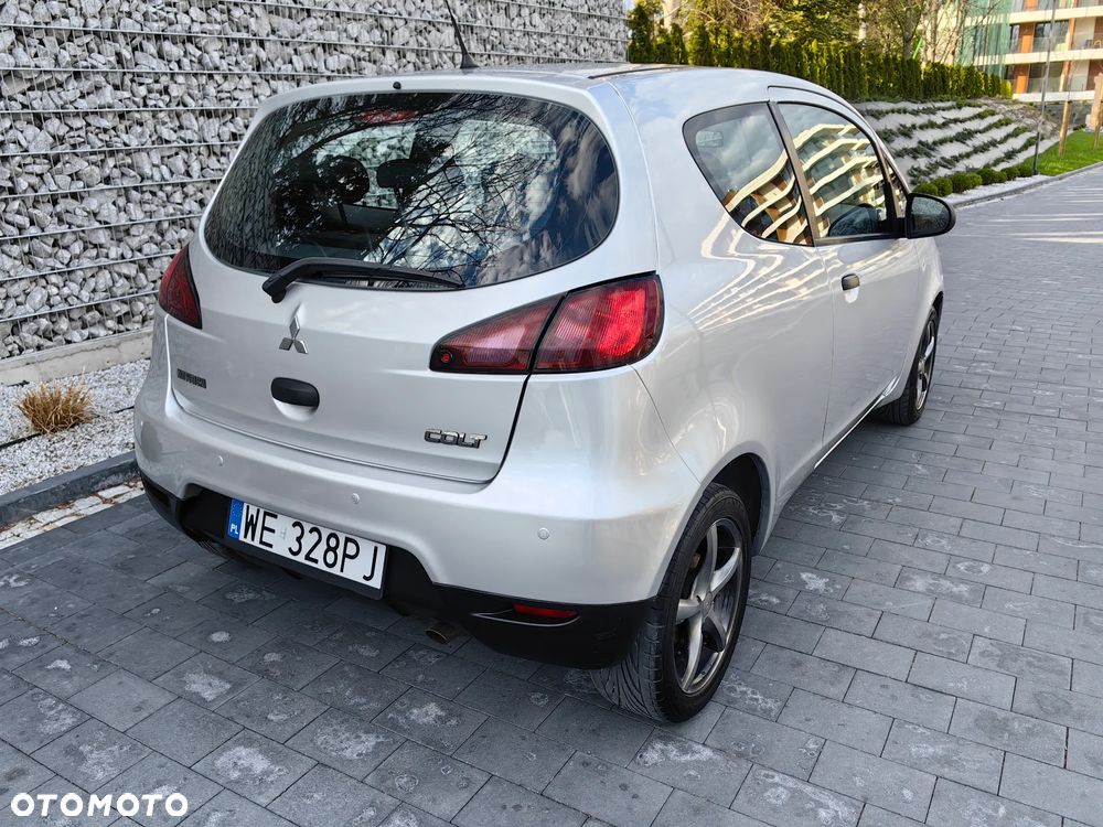 Mitsubishi Colt 1.3 Invite - 11