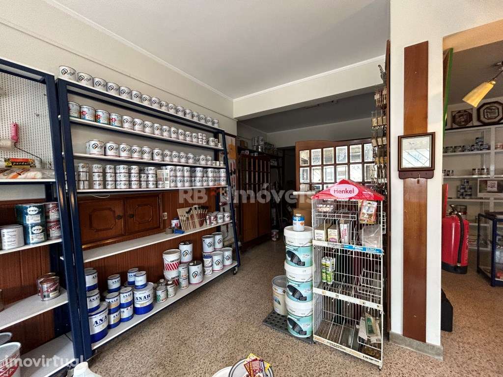 Loja de Comércio rés do chão - Tomar - Grande imagem: 3/9