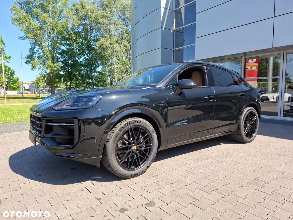 Porsche Cayenne E-Hybrid PHEV Black Edition