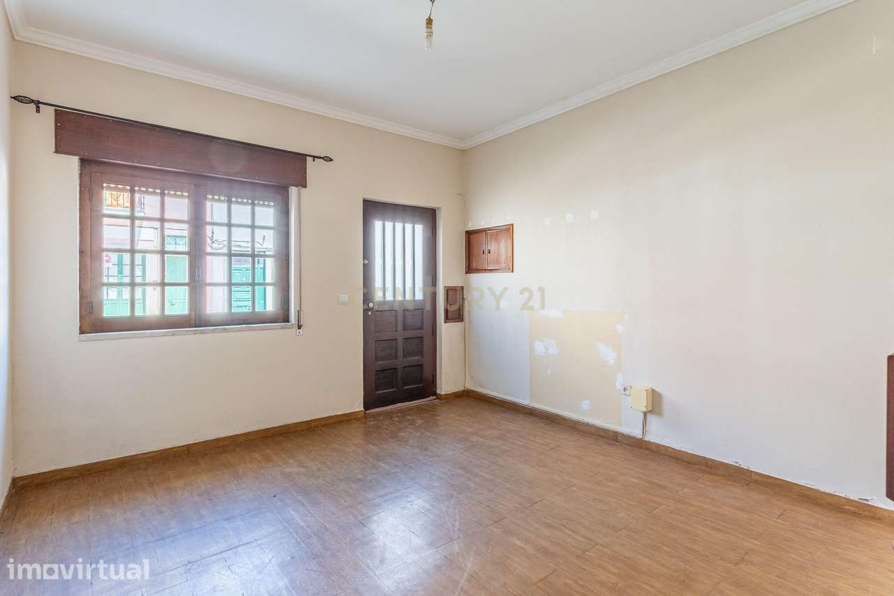 Espaçosa Moradia T3 em Azambuja, Lisboa - Grande imagem: 3/31