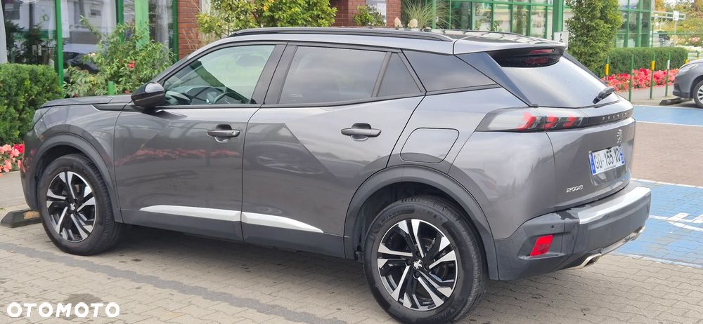 Peugeot 2008 PureTech 130 Allure S&S EAT8 - 29