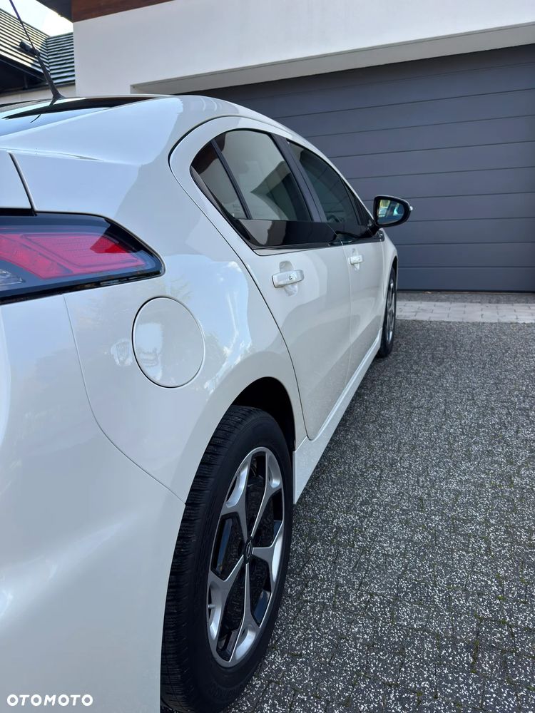 Opel Ampera Standard - 10