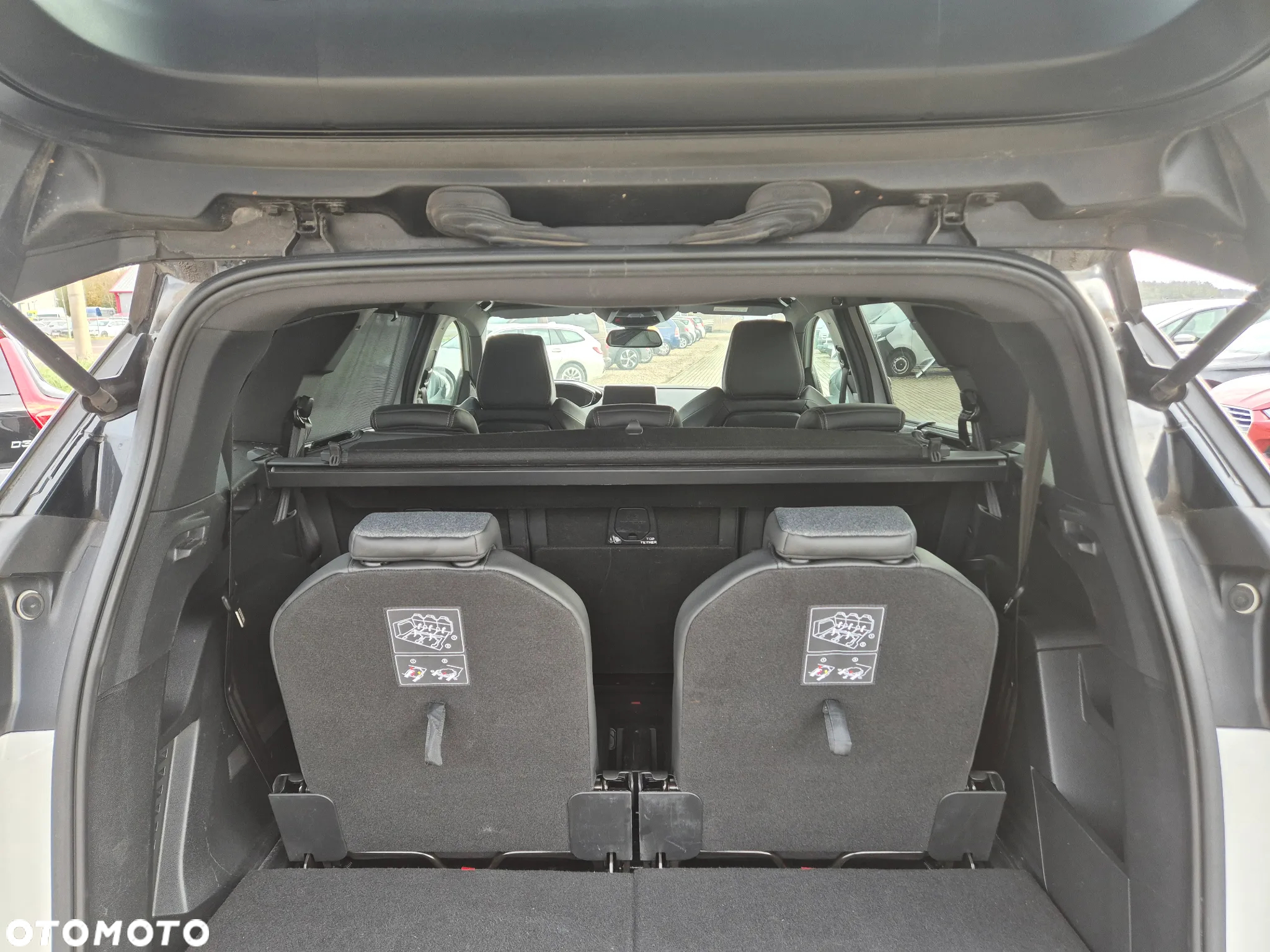 Peugeot 5008 1.5 BlueHDi GT S&S - 23