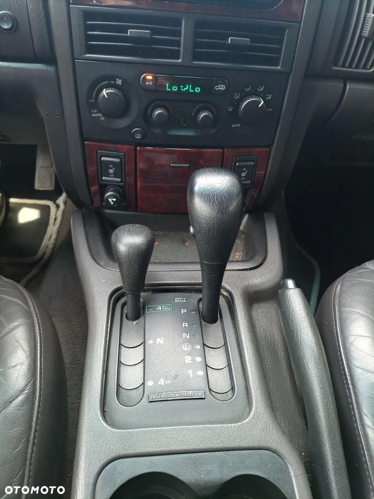 Jeep Grand Cherokee 4.7 Limited - 12