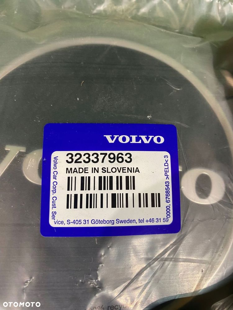 LOGO EMBLEMAT ZNACZEK VOLVO C40 XC40 S60 V60 S90 V90 XC60 XC90 - 3