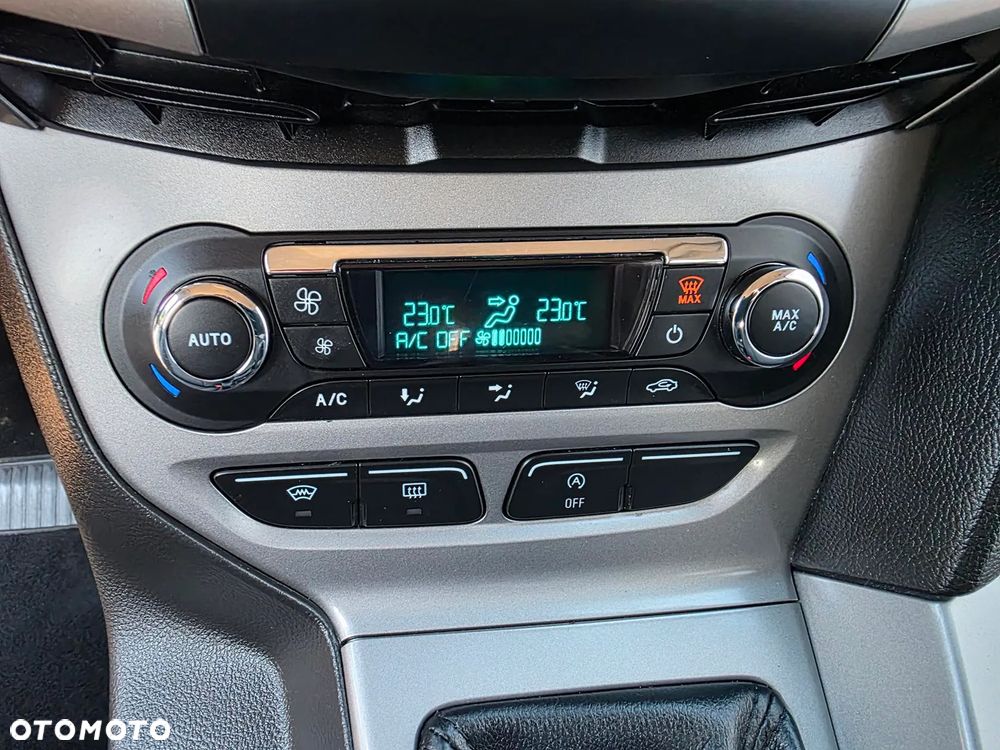 Ford Focus 1.0 EcoBoost Ambiente - 37