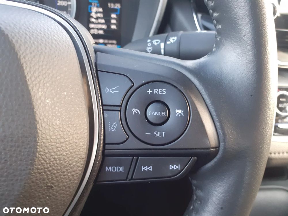 Toyota Corolla 1.8 Hybrid Comfort - 11