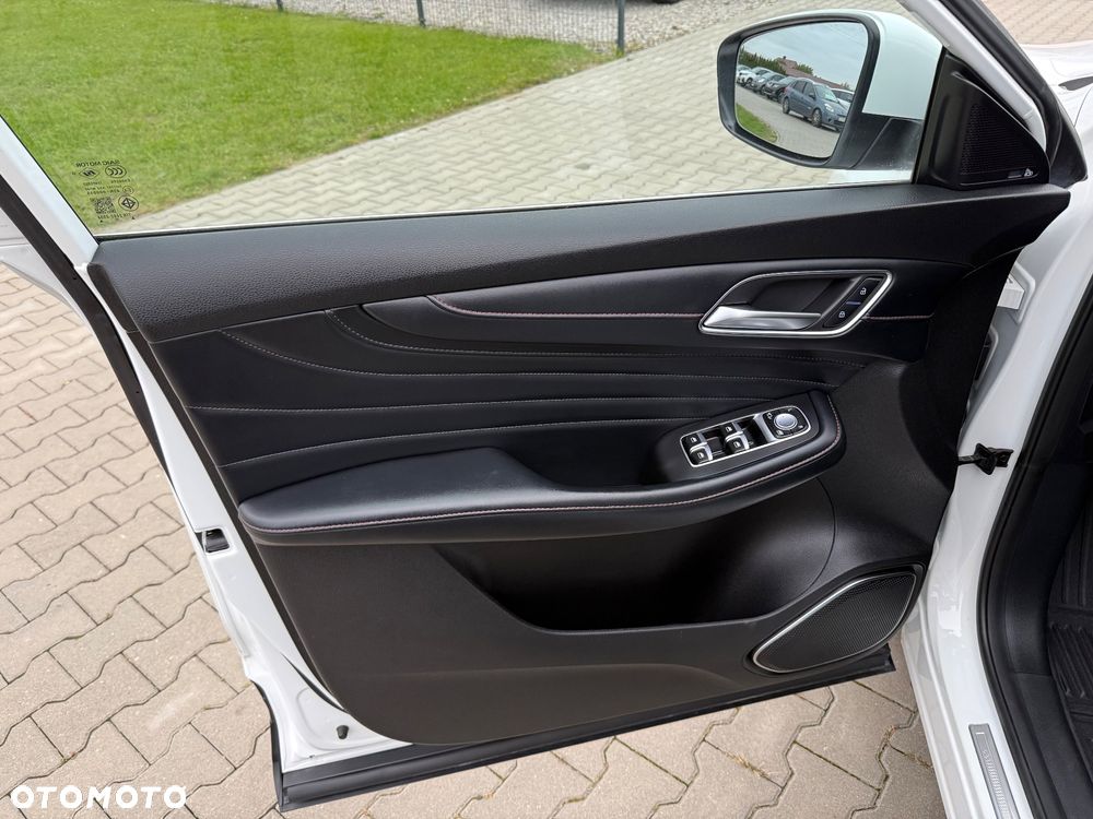 MG HS 1.5T-GDI Luxury - 18