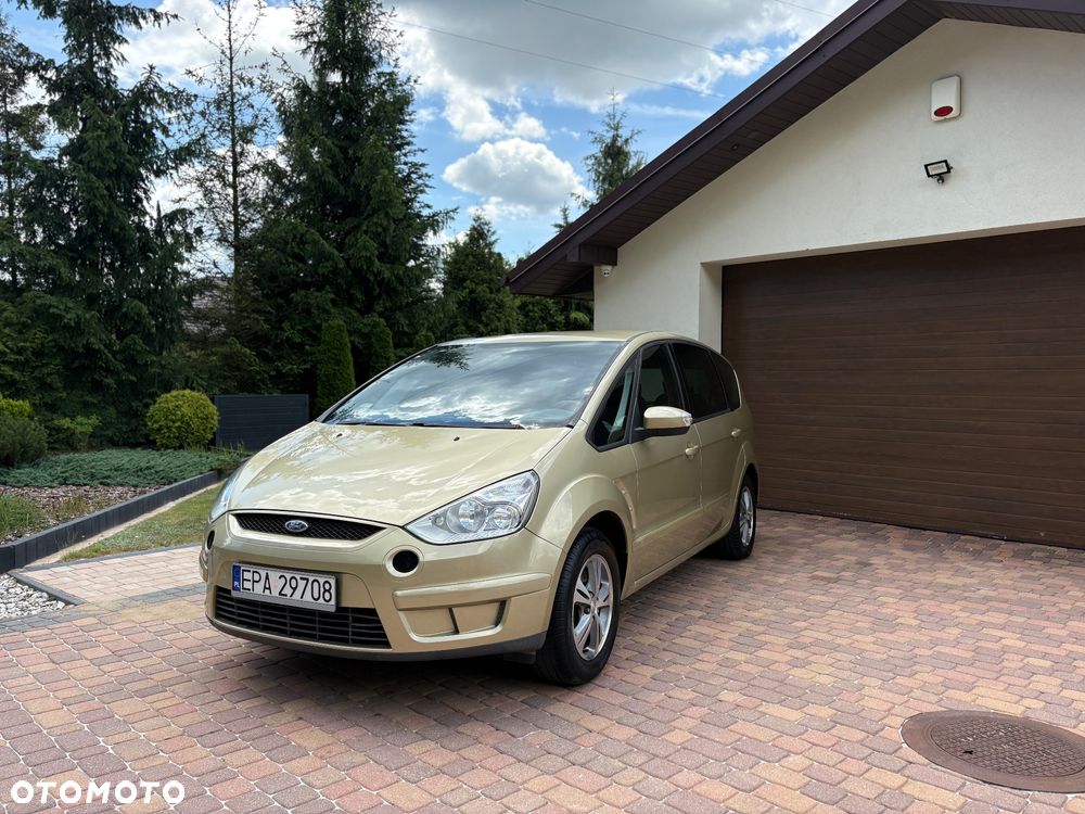 Ford S-Max - 1