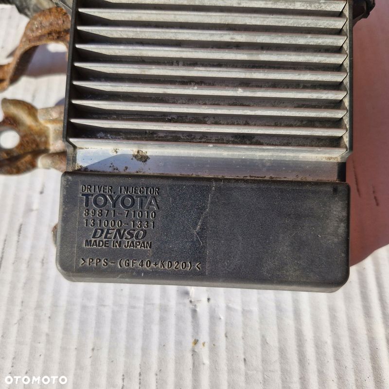 STEROWNIK WTRYSKÓW TOYOTA AVENSIS T25 2.0 D4D 89871-71010 - 1