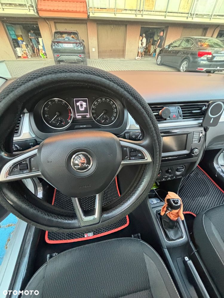 Skoda RAPID - 9