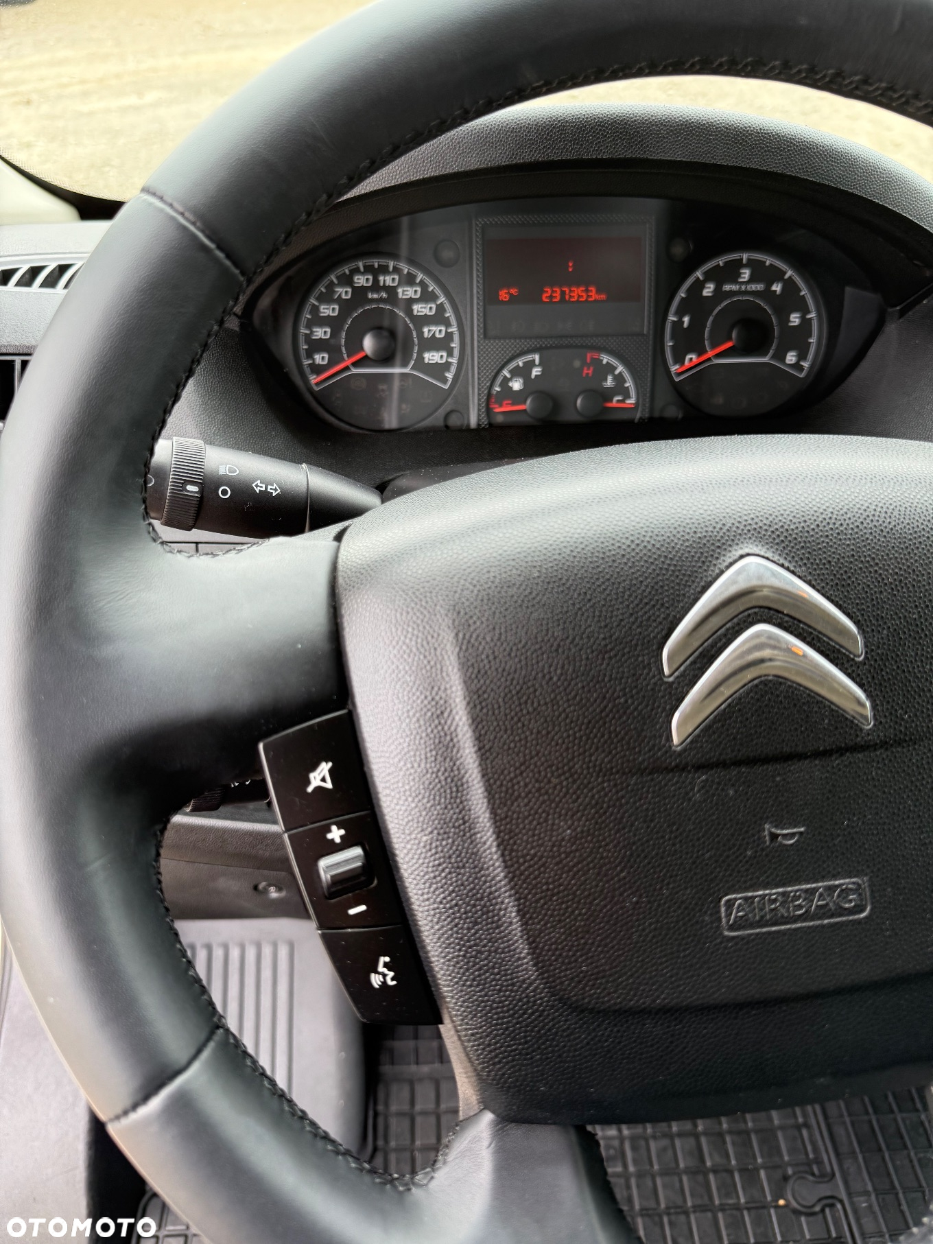 Citroën JUMPER 2.2 hdi 130km L2H2 klima hak NAVI stan bdb gotowy do pracy - 18