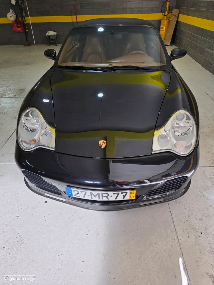 Porsche 911 Série F - 48