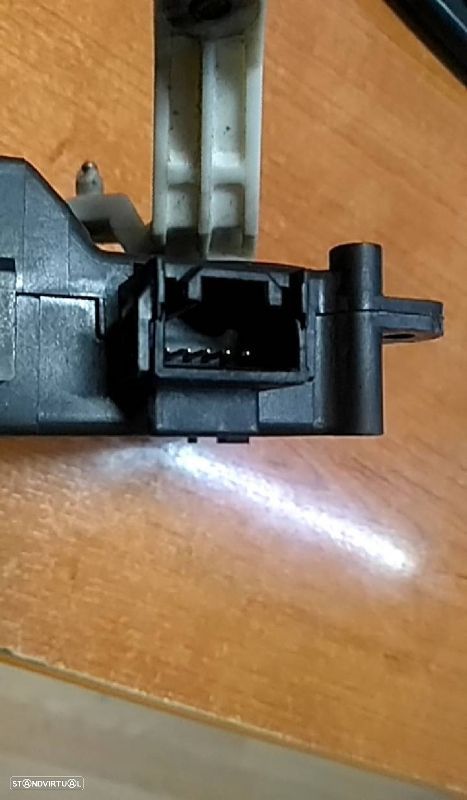 Modulo Electronico Lexus Is I (_E1_) - 3