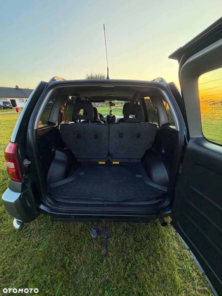 Toyota RAV4 - 3