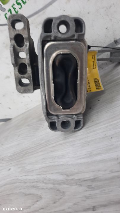 VW AUDI ŁAPA PODUSZKA SILNIKA 5Q0199262CK - 5