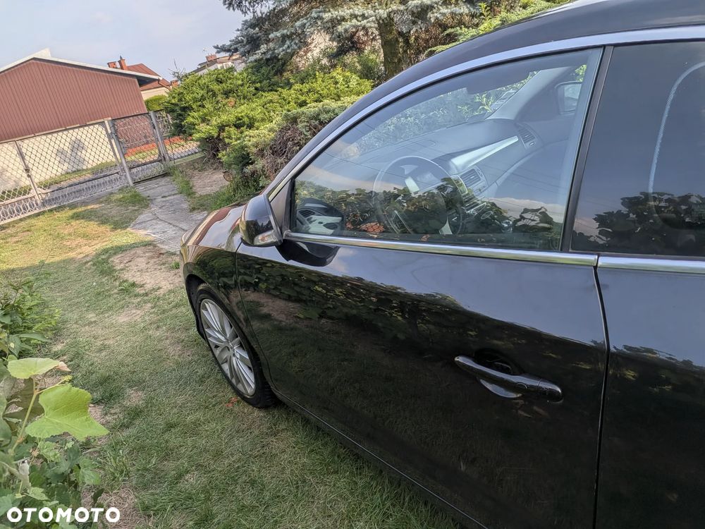 Renault Laguna dCi 180 FAP GT - 5