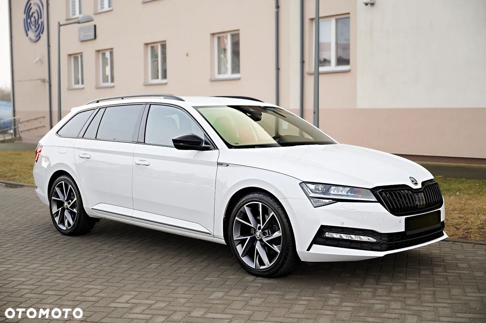 Skoda Superb 2.0 TDI DSG Sportline - 19
