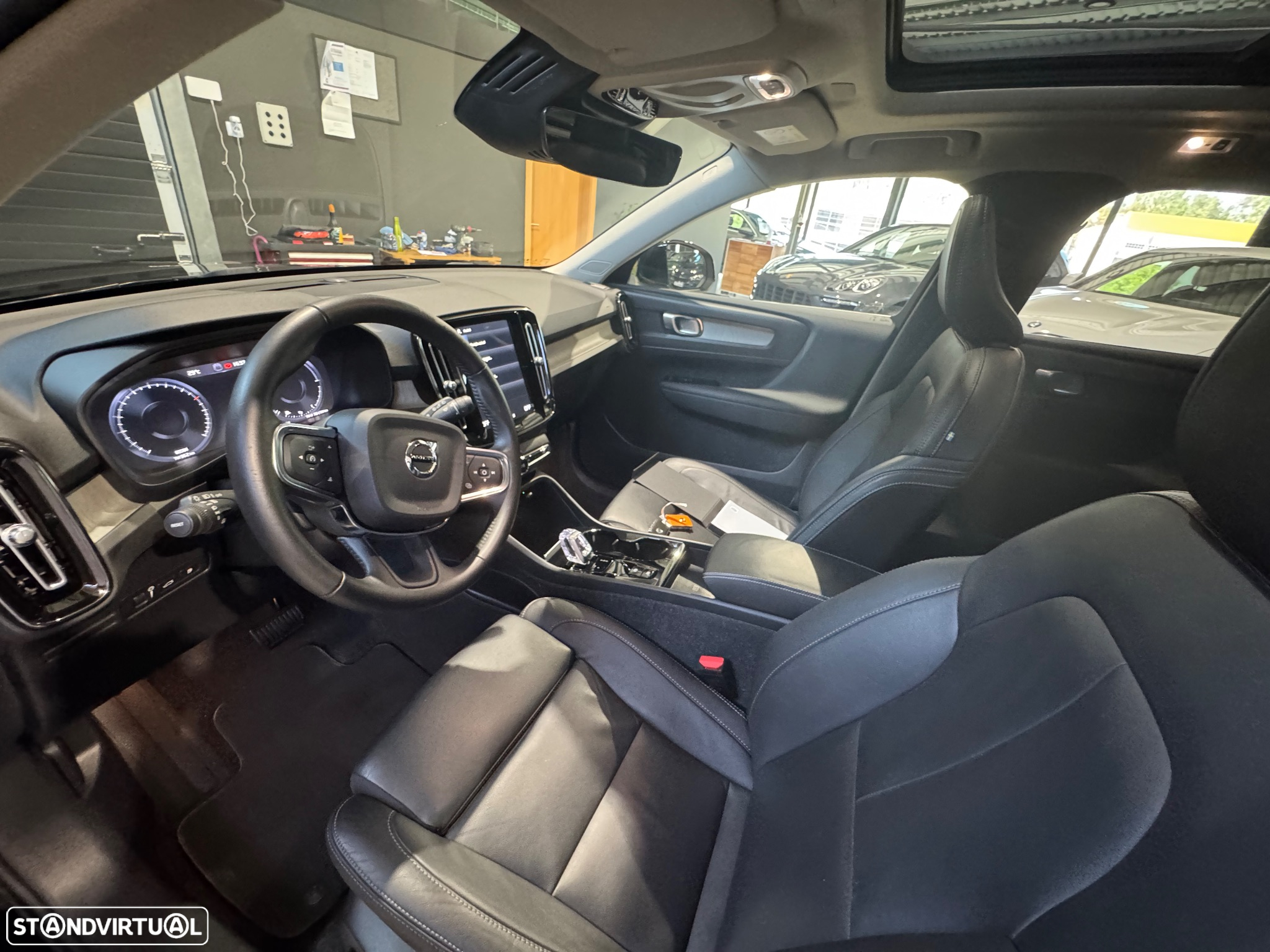 Volvo XC 40 1.5 T5 PHEV Inscription - 26