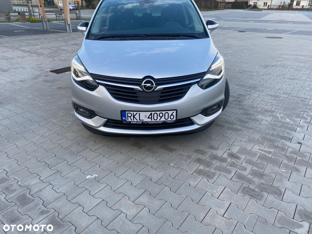 Opel Zafira 2.0 CDTI Plus EcoFLEX S&S - 1