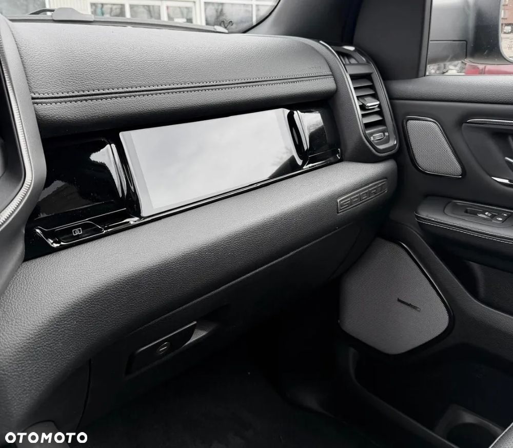 Dodge RAM 5.7 4x4 - 15