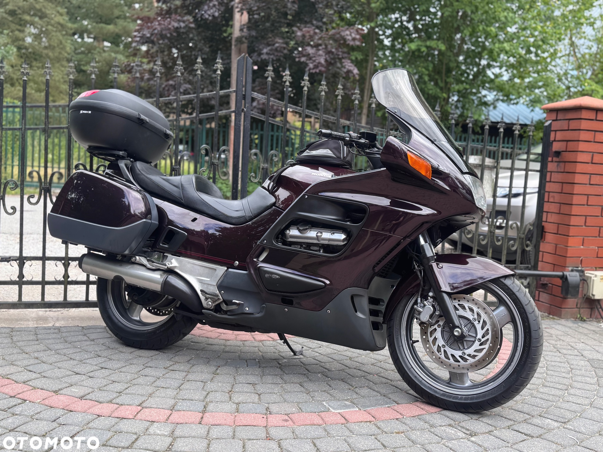 Honda ST - 2