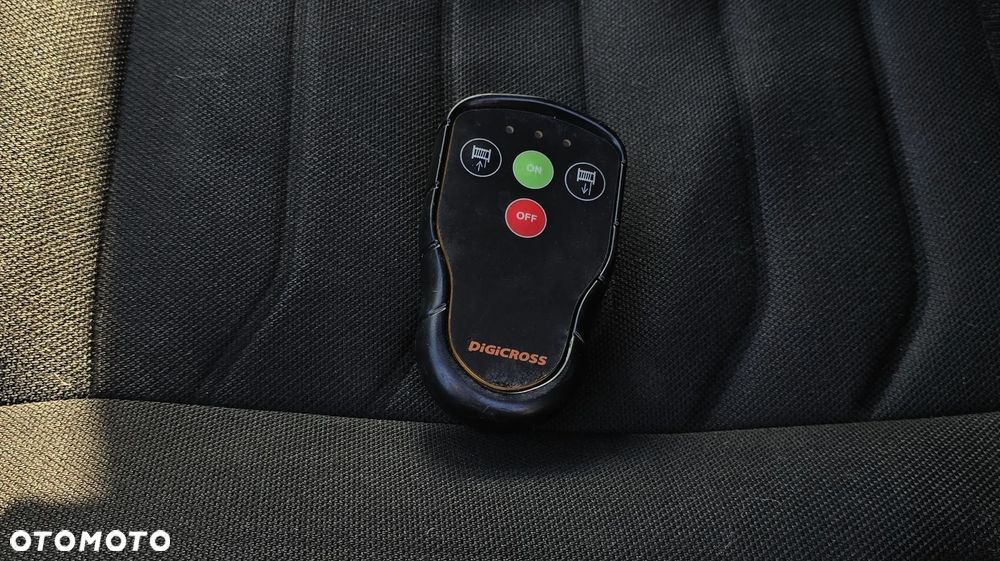 Iveco Daily Hi-Matic 35S18A8/P Digicross Webasto, LED, Sypialnia Spojkar, Pneumatyka, AUTOMAT 3.0 180KM - 35