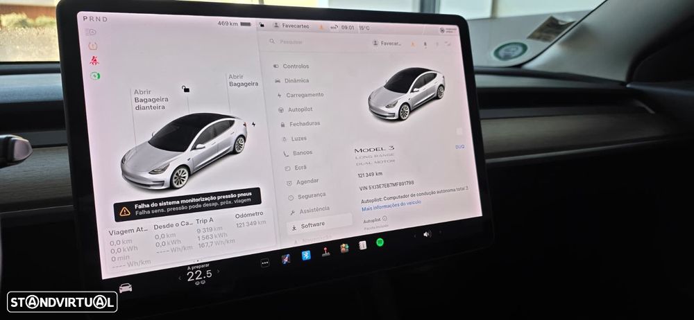 Tesla Model 3 - 9