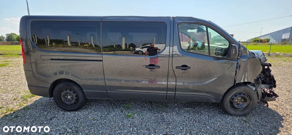 Renault Trafic 2.0 dCi Escapade - 4