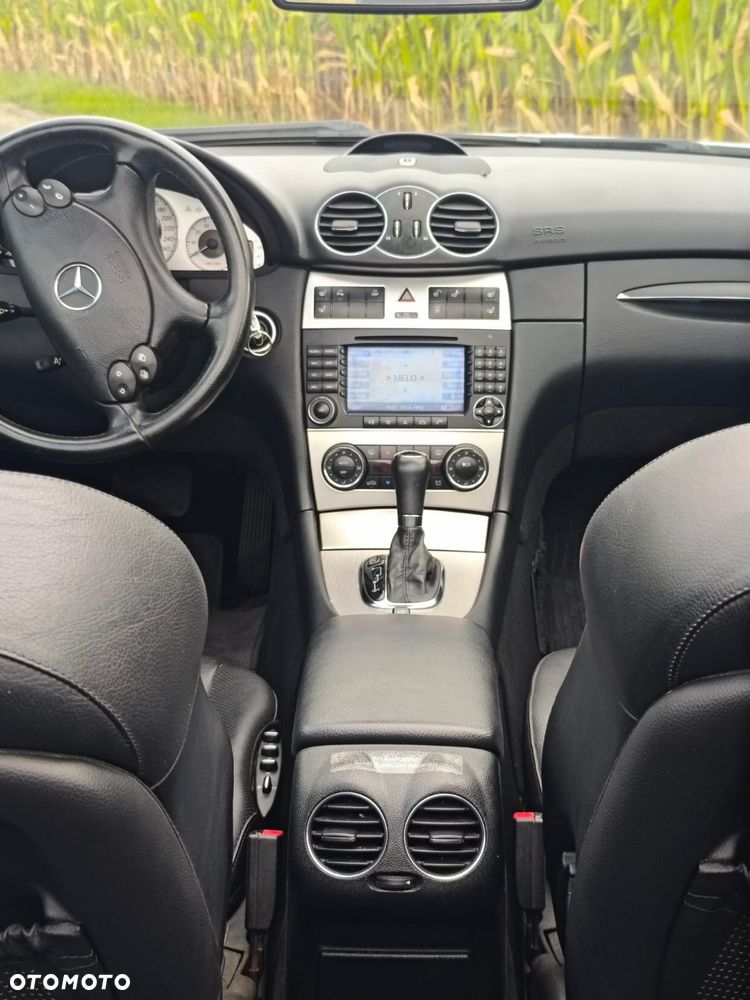 Mercedes-Benz CLK - 14