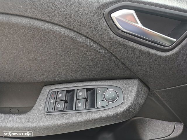Renault Clio 1.0 TCe Evolution Bi-Fuel - 17