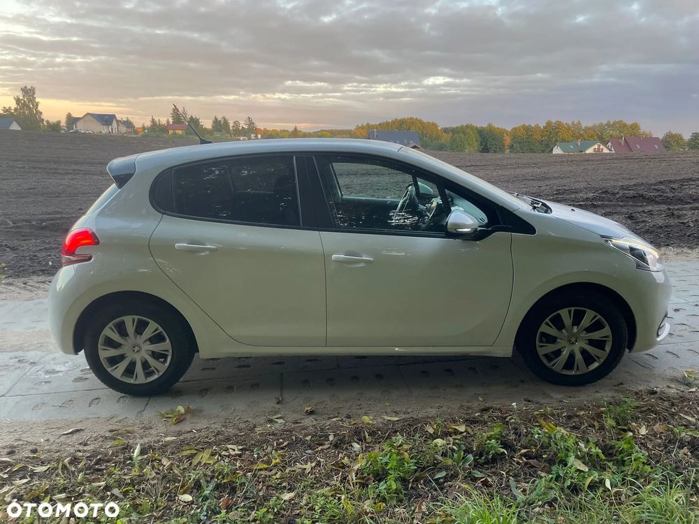 Peugeot 208 PureTech 82 Start & Stop Active - 4