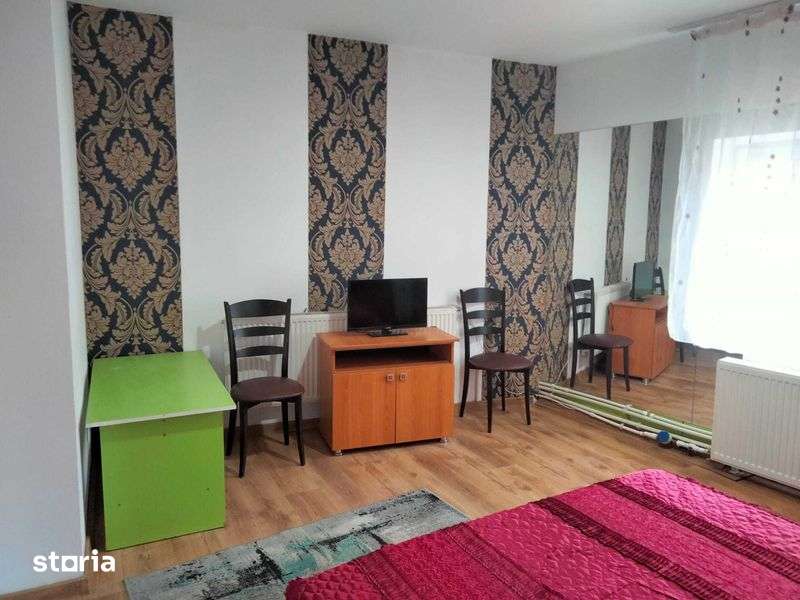 Inchiriez garsoniera - Imagine principală: 4/7