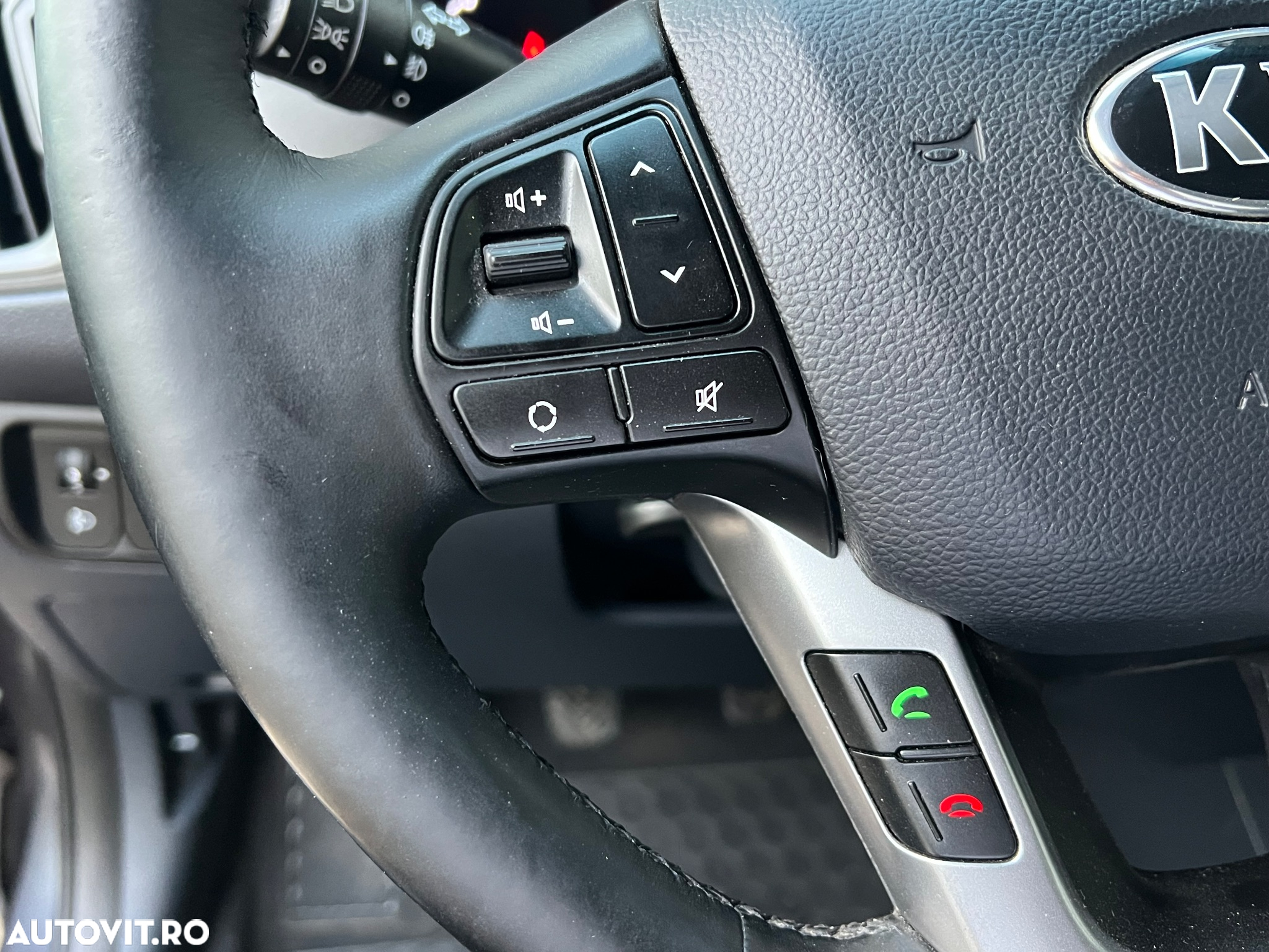 Kia Rio 1.4 CRDi 90 Platinum Edition - 9