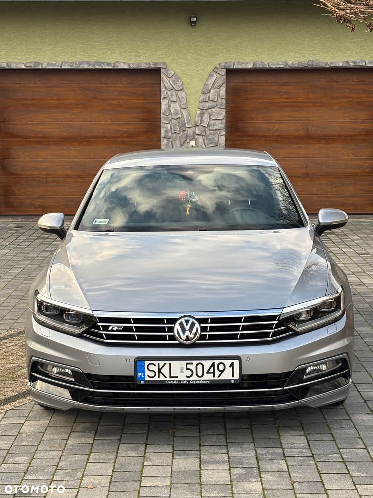 Volkswagen Passat 2.0 TDI SCR Comfortline DSG - 2