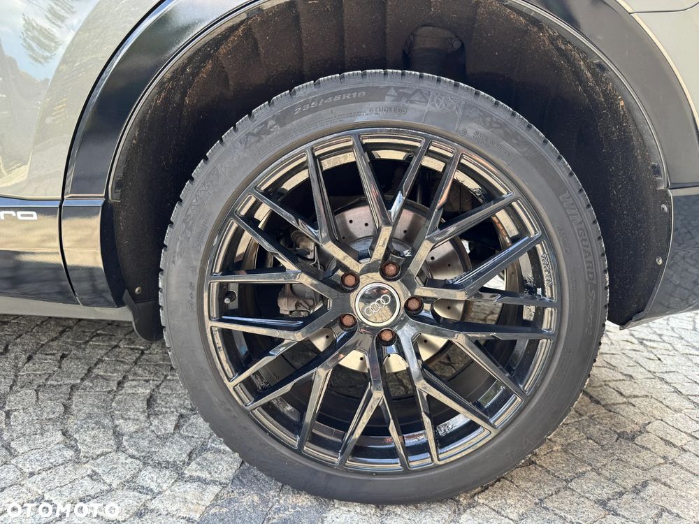 Audi Q3 40 TDI Quattro S tronic advanced - 23