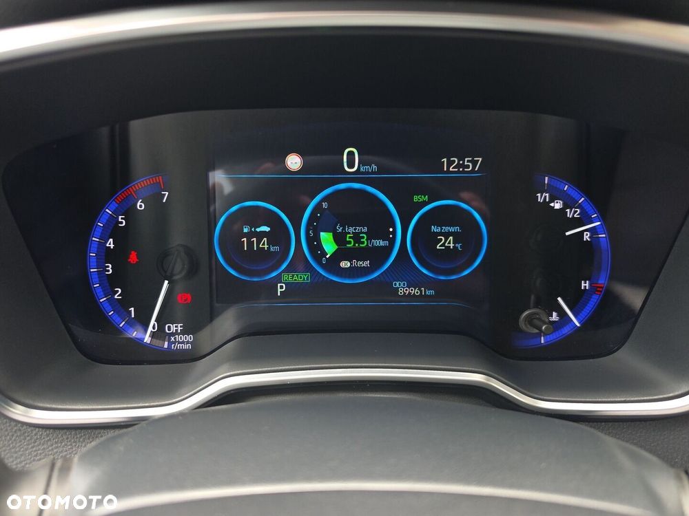 Toyota Corolla 1.8 Hybrid Executive - 25