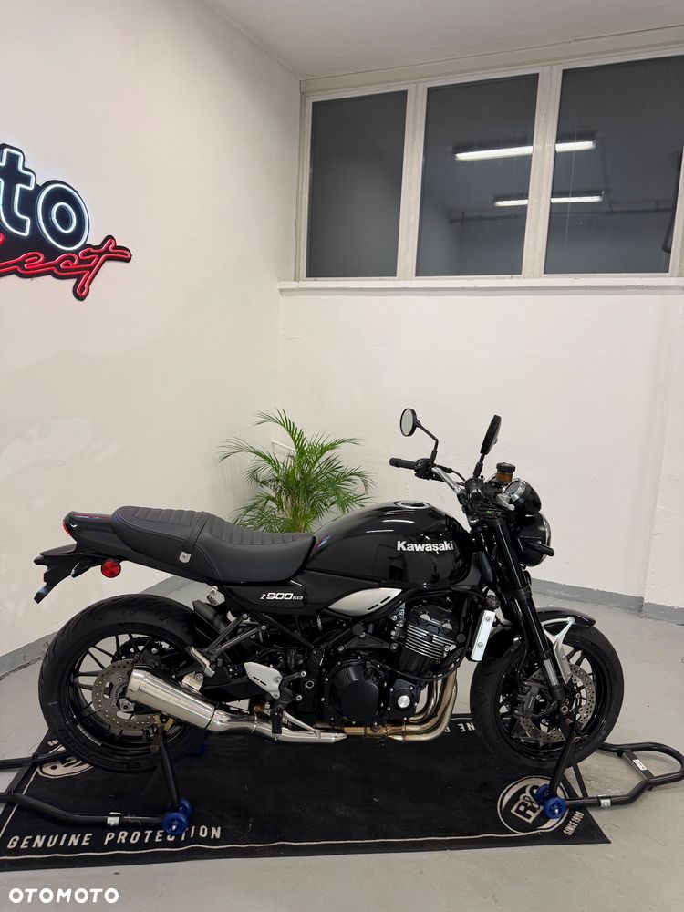 Kawasaki Z 900 RS - 8