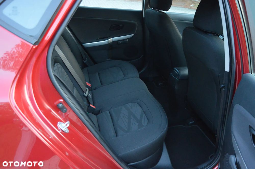 Kia Ceed 1.4 CVVT - 21