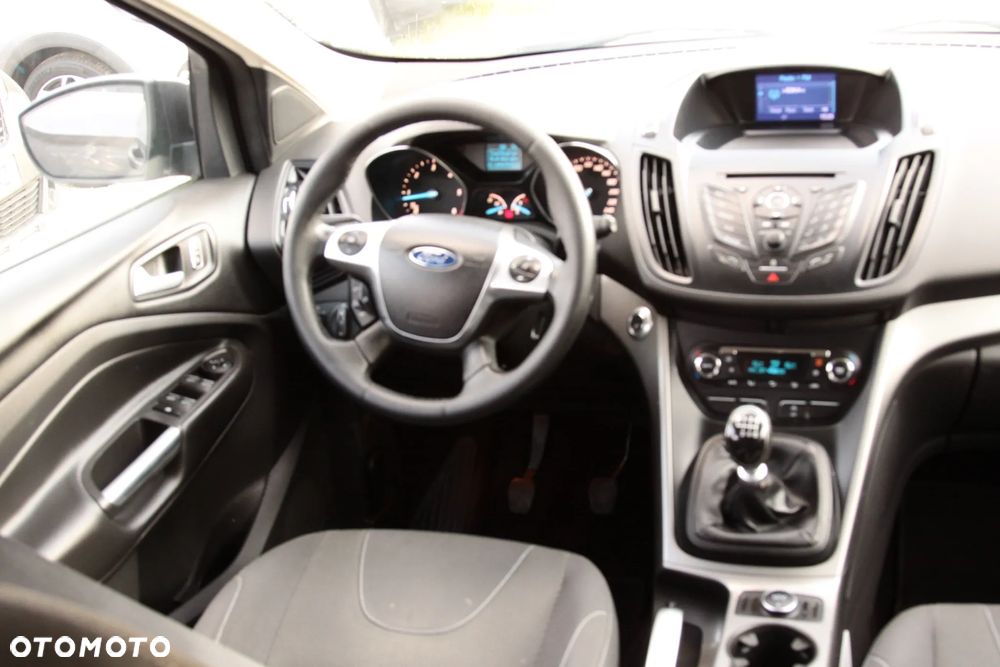 Ford Kuga 2.0 TDCi 2x4 Titanium - 15