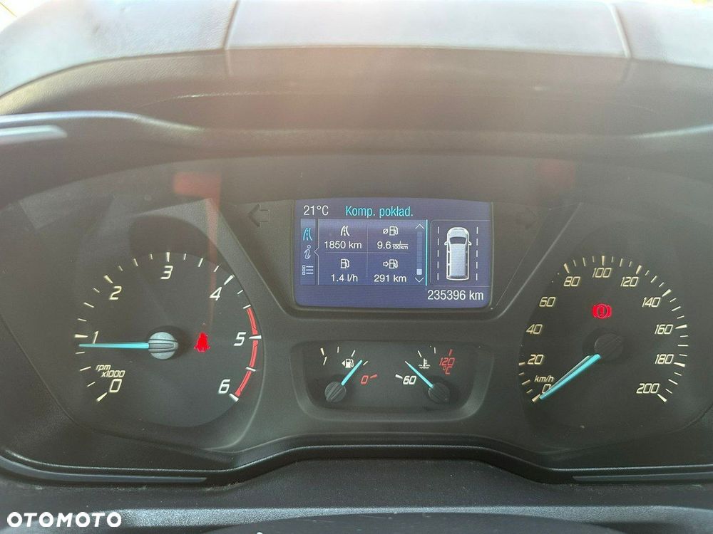 Ford Transit Custom - 17