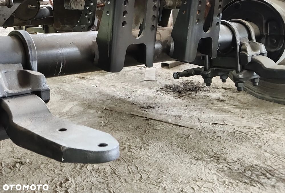 Inny PLATFORMA z NAJAZDAMI hydraulicznymi - 5