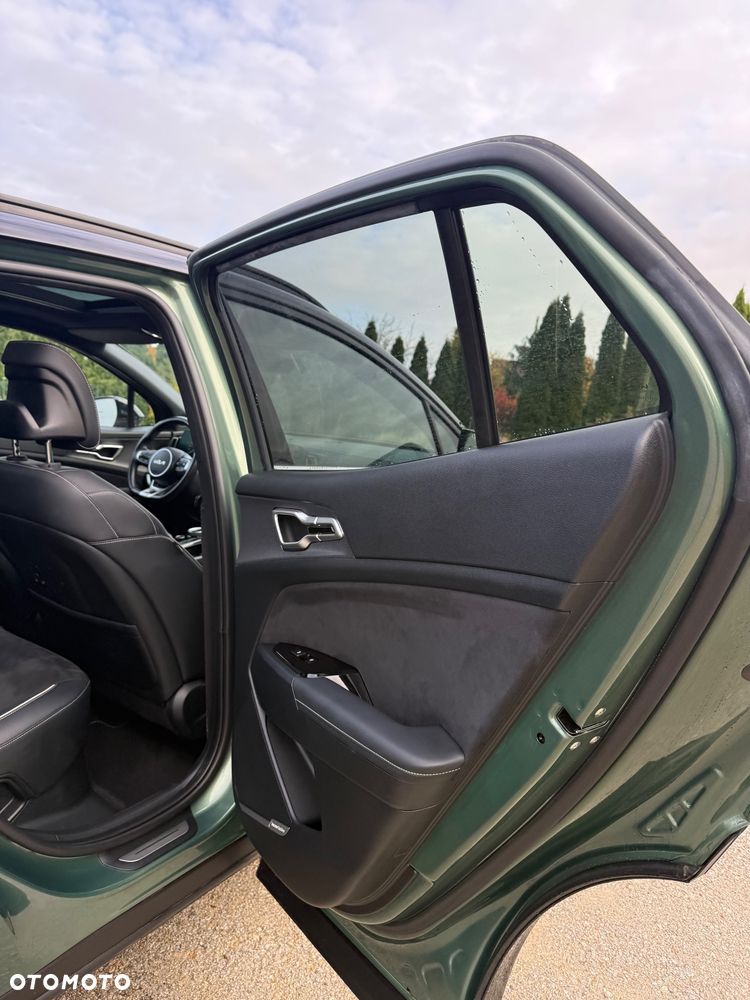 Kia Sportage 1.6T-GDI AWD GT-Line - 27