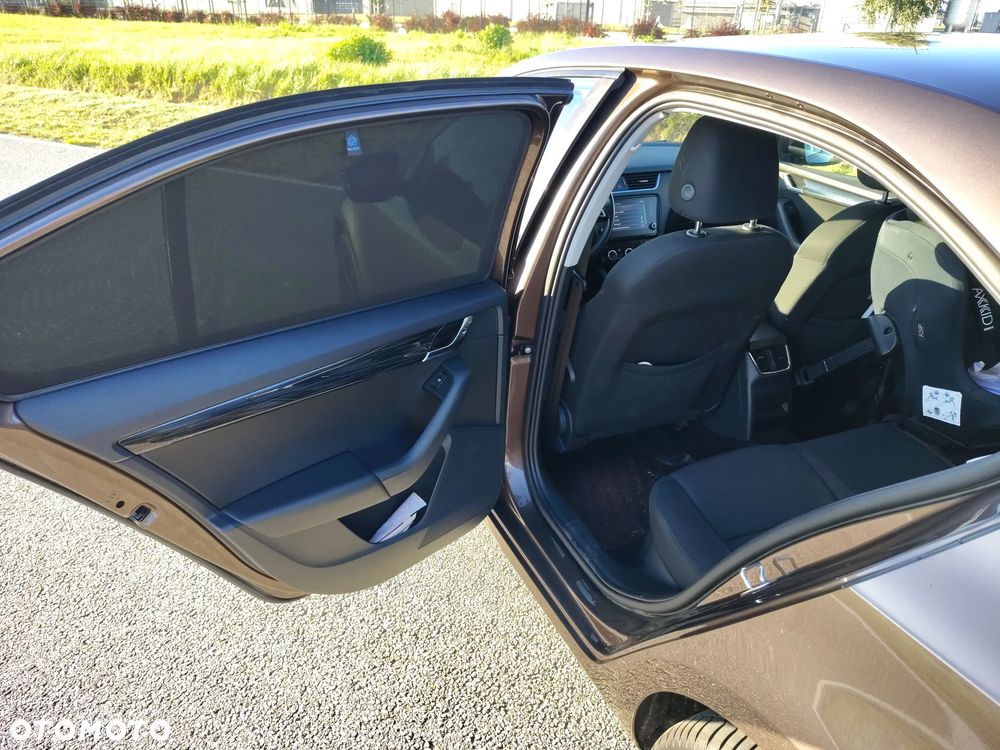 Skoda Octavia 2.0 TSI Style DSG - 11