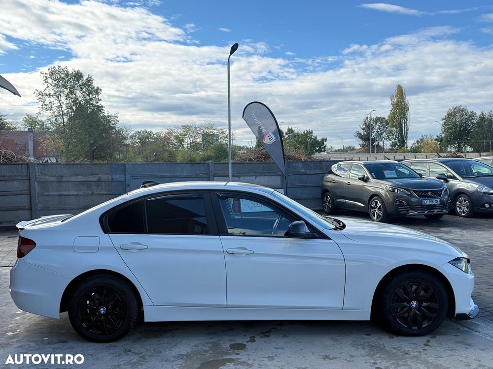 BMW Seria 3 - 23