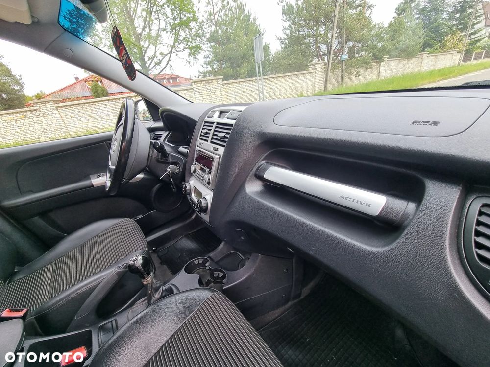 Kia Sportage - 18