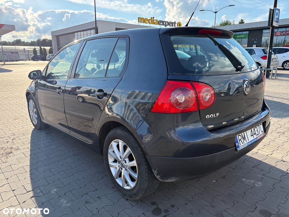 Volkswagen Golf 1.9 TDI Q-Line - 5