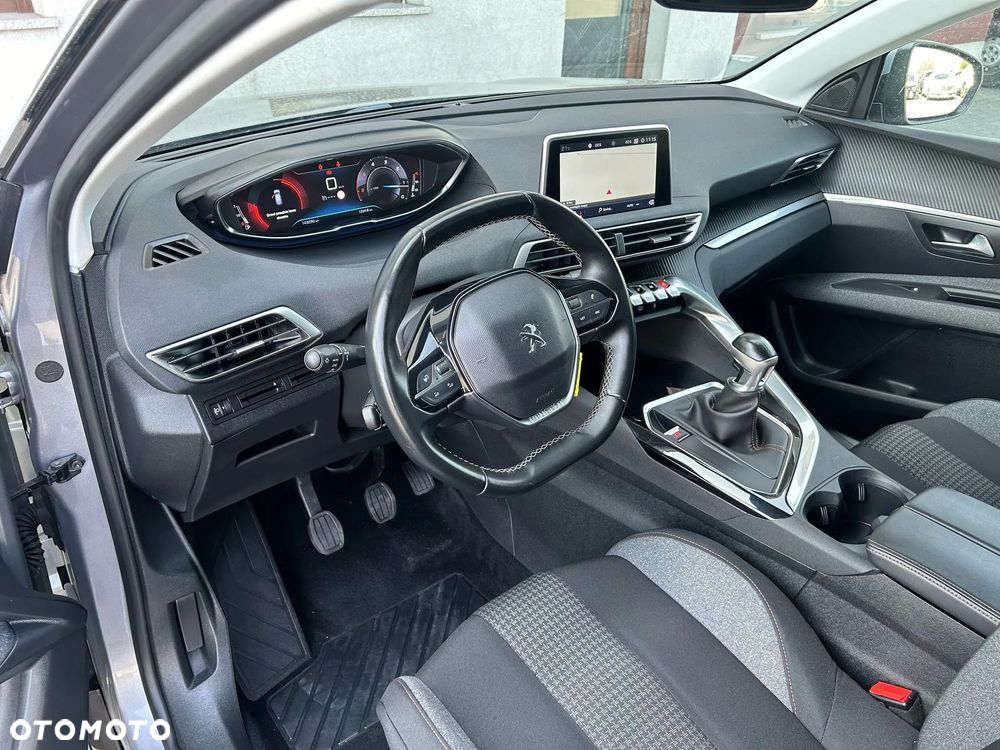 Peugeot 3008 - 9